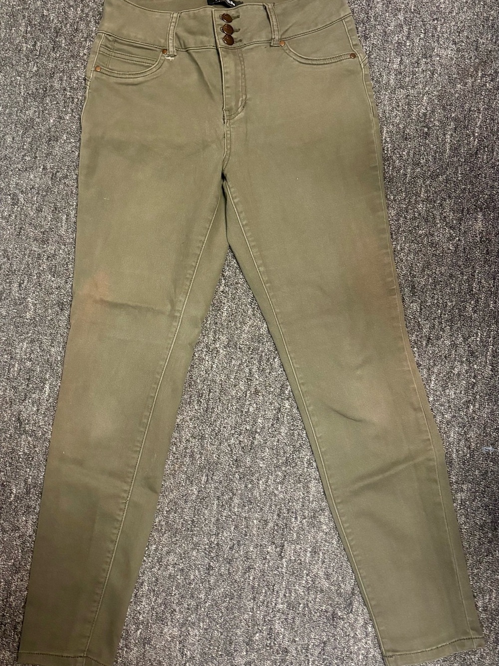 Skinny Jeans in Olive